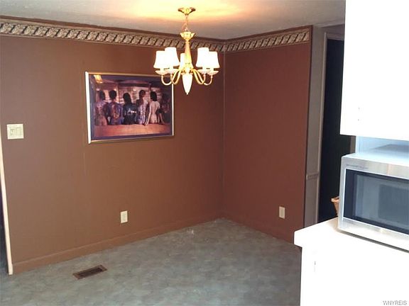 4th image of 29 Melody Ln