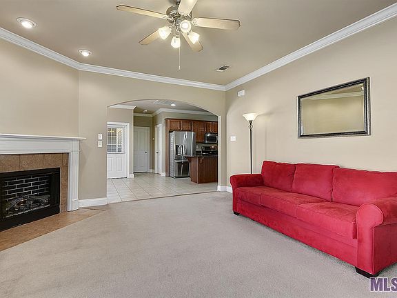 5th image of 4000 McHugh Dr #1