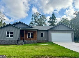 160 Wood Oak Cir, Cochran, GA 31014