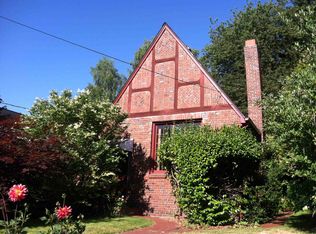 8505 16th Ave NE, Seattle, WA 98115