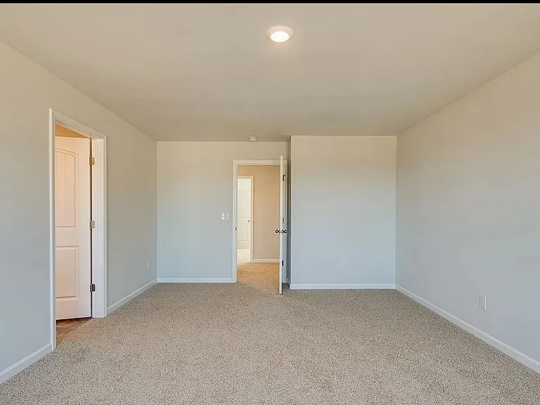 9044 Copenhagen Dr — Photo 6