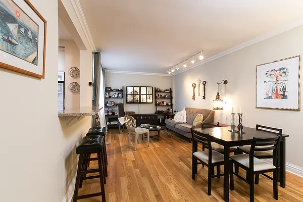 Rented by Stonehenge NYC LLC | media 2