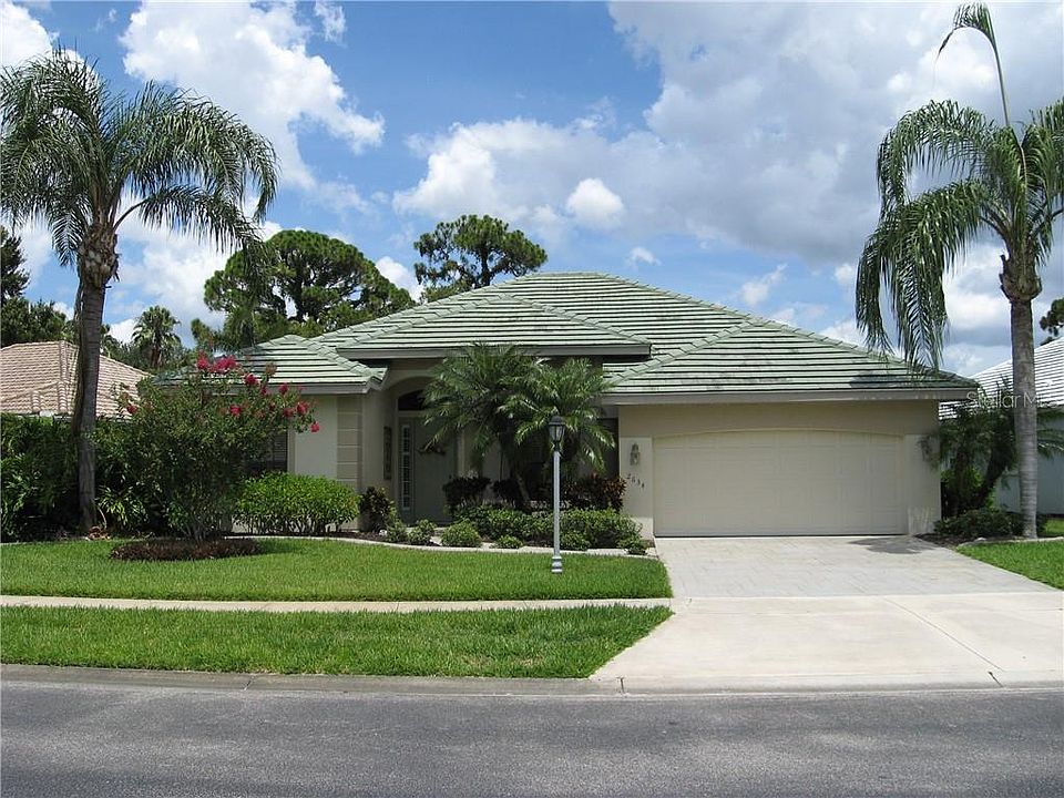 1st image of 2634 Royal Palm Dr