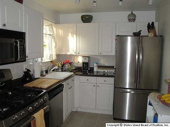 5th image of 41 Wirt Ave