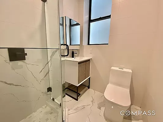 Rented by Compass | media 7