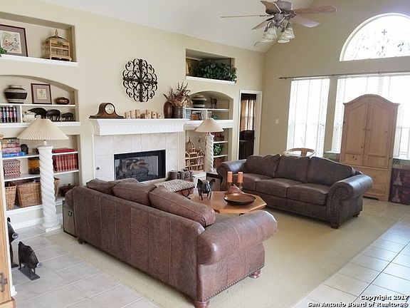 5th image of 13814 Sienna Ct