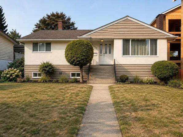 6325 Napier St, Burnaby, BC V5B 2B9