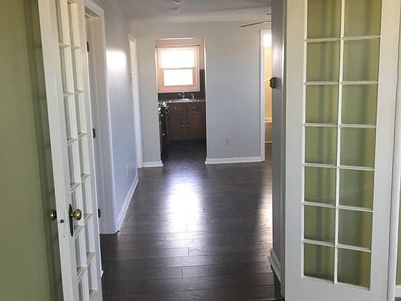2nd image of 110 Jenkins St