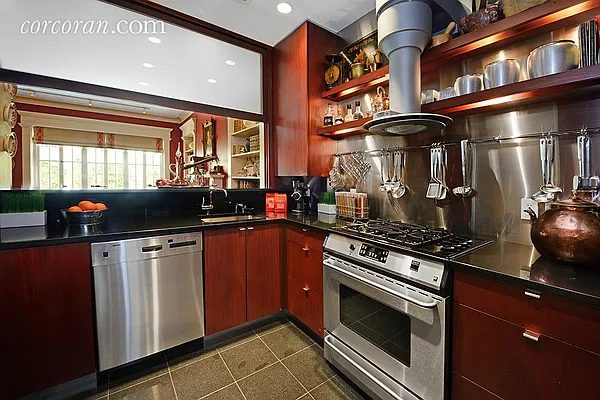 Sold by Corcoran | media 6