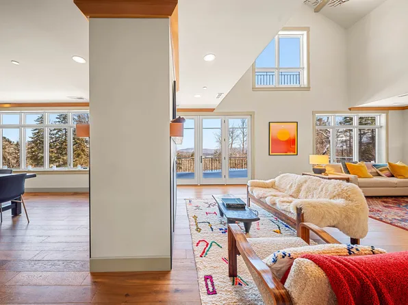 64 S Villa Drive #624, Stowe, VT 05672