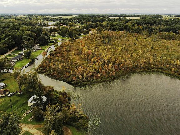 4th image of 5309 Lake Rd