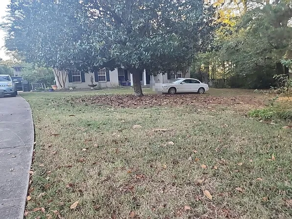 668 Kelly Spring Rd, Harvest, AL 35749