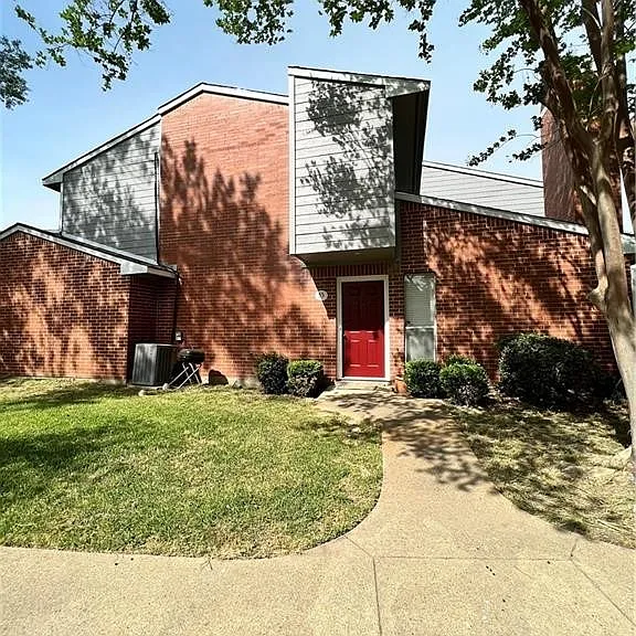 1501 Stallings Dr #55 — Photo 2