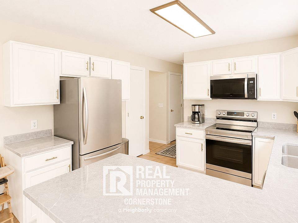 1st image of 1155 N Apple Ct