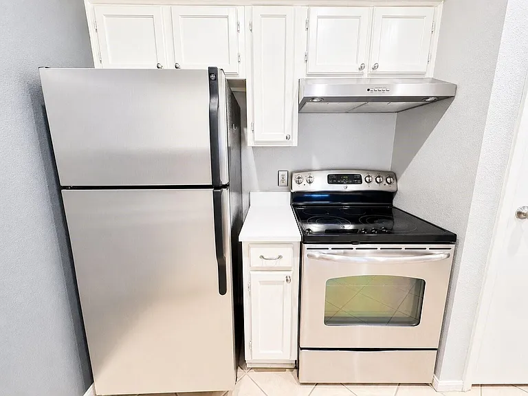 2120 El Paseo St #2305 — Photo 8