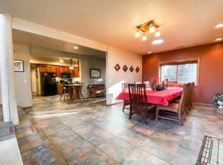 (Undisclosed Address), Sunriver, OR 97707
