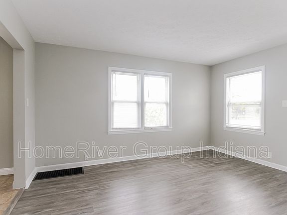 4th image of 4718 Nowland Ave