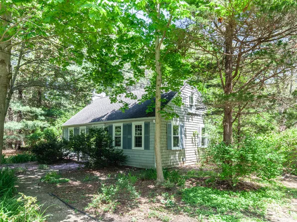 1020 Osterville West Barnstable Road, Marstons Mills, MA 02648