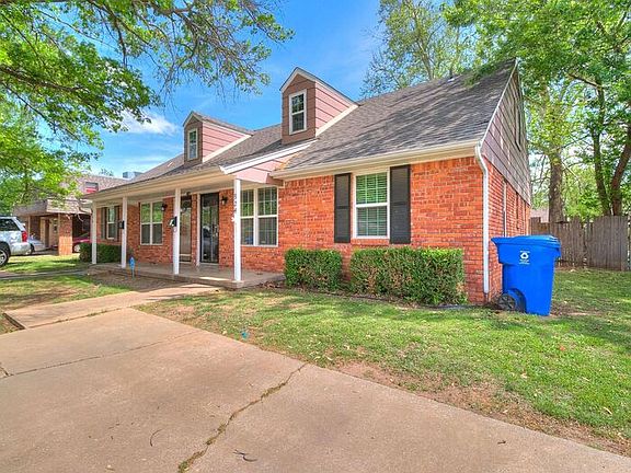 4th image of 924 Deonne Cir #924