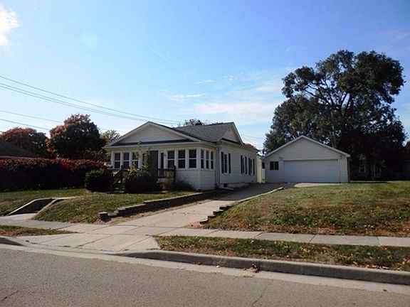 4th image of 233 N Woodland Ave