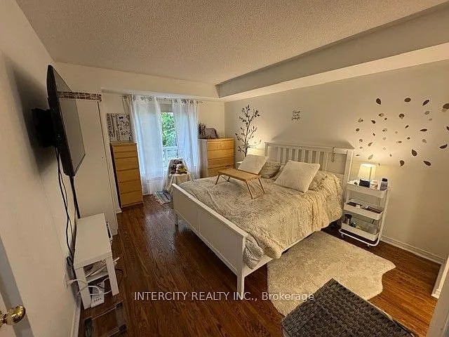 2 bed, $3,100 — Photo 3