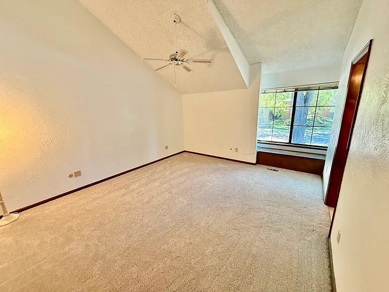 10170 W Cranberry Ct — Photo 31