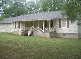 318 Lyons Bridge Rd SW, Lindale, GA 30147