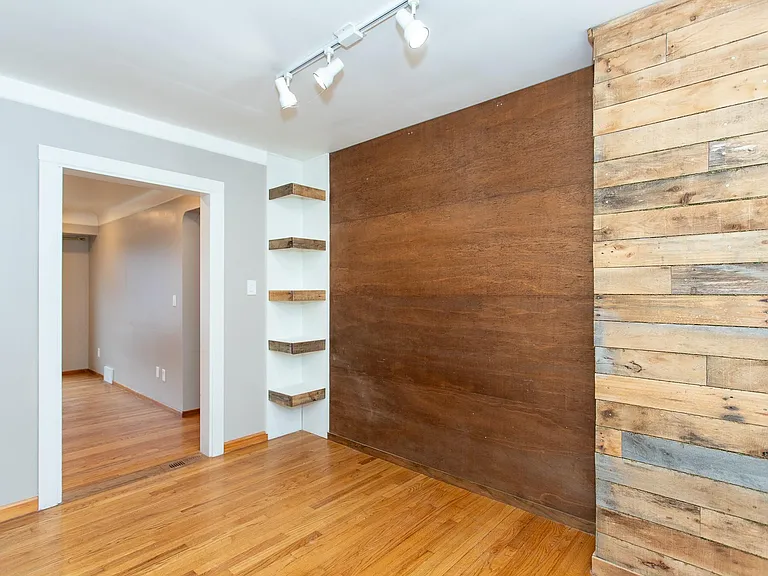 8501 Northfield Blvd — Photo 18