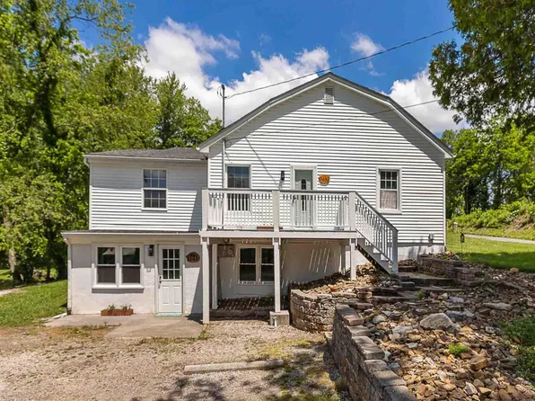 1651 Brooksfield Rd, Blacksburg, VA 24060
