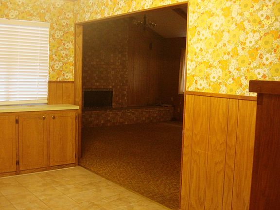 5th image of 3419 Lindenwood Dr