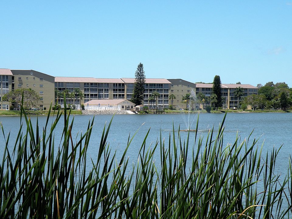 1st image of 3768 Lake Bayshore Dr