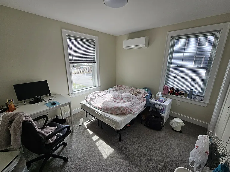 462 Main St #4 — Photo 6