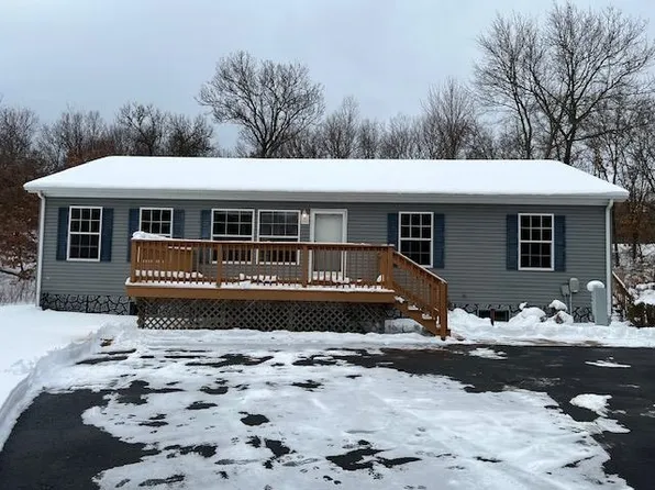 2813 W 3rd Dr, Oxford, WI 53952