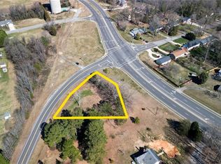 4000 Groometown Rd #77, Greensboro, NC 27407