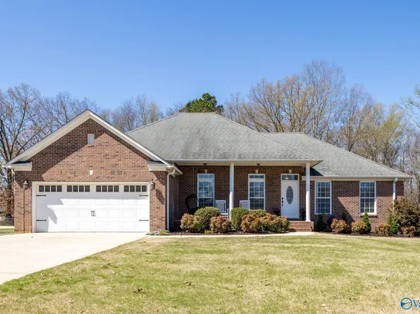 16221 Kyle Moran Dr, Athens, AL 35614