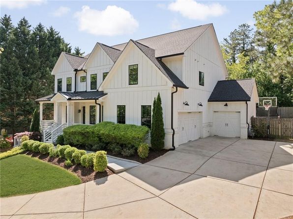 1395 Oconee Pass NE, Brookhaven, GA 30319