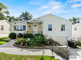 2413 S 49th Ave, Omaha, NE 68106