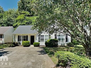 2309 Blue Hampton Ln, Charlotte, NC 28213
