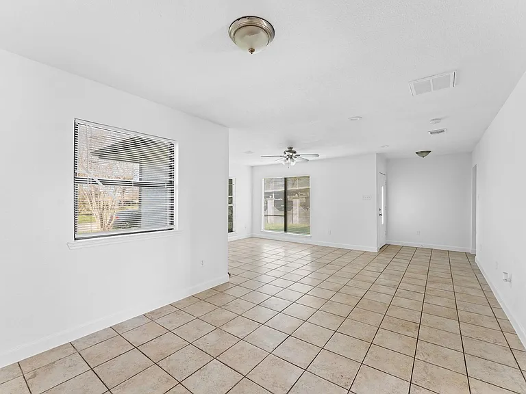 5326 Newkirk Ln — Photo 11