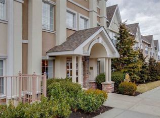15031 12th Ave APT 210, Flushing, NY 11357