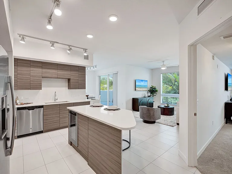 10X Boca Raton — Photo 96