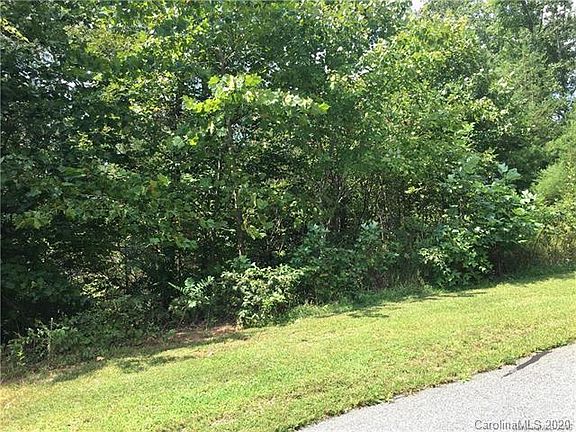 4th image of 126 Brookside Pkwy