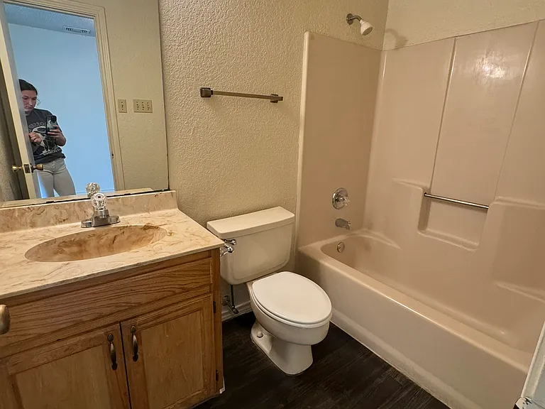 408 Texas St #3 — Photo 5