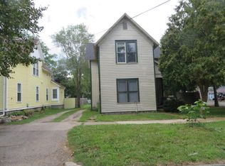 716 McCourtie St #2, Kalamazoo, MI 49008
