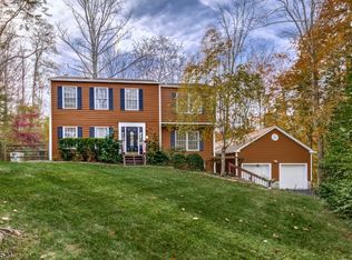 90 W Main St, Mendham, NJ 07945