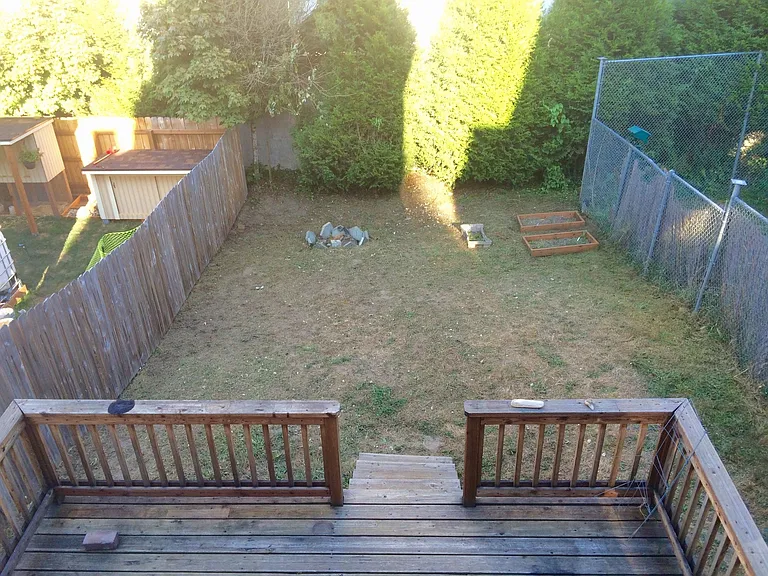 9022 20th Ave NE — Photo 22