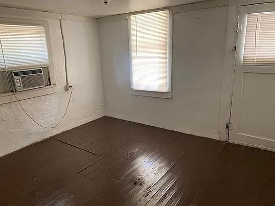 205 Jackson St #A — Photo 3