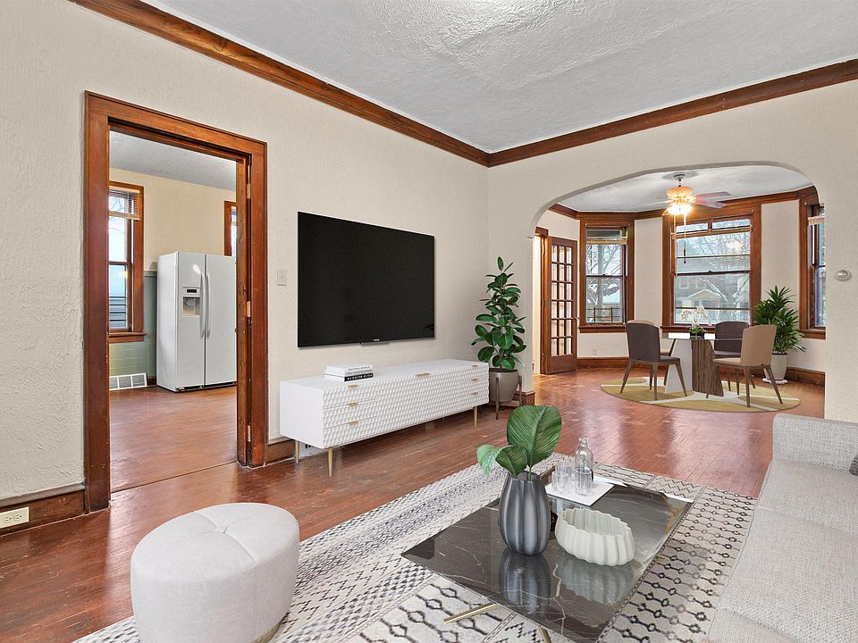 1st image of 2415 W McKinley Ave