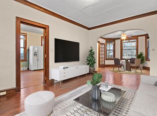 2415 W McKinley Ave, Milwaukee, WI 53205