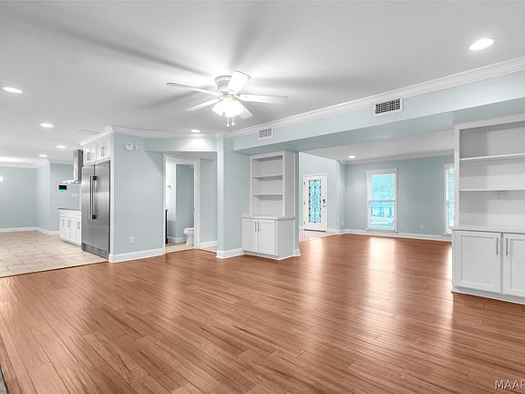 4th image of 3123 Hathaway Pl
